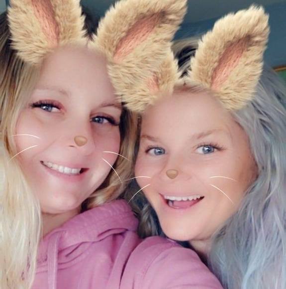 Meet your Posher, Emily - Picture 1 of 1